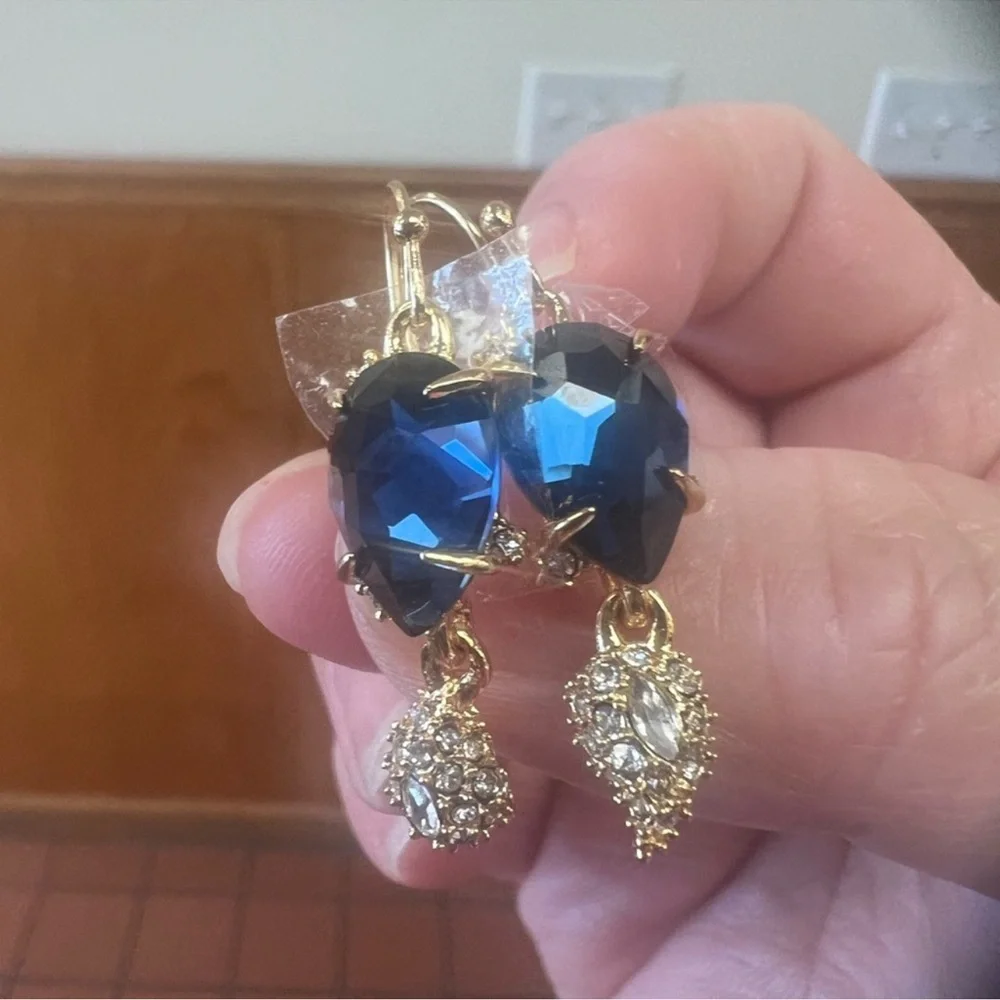 $148 New Alexis Bittar Fashionable and retro droplet shaped earrings